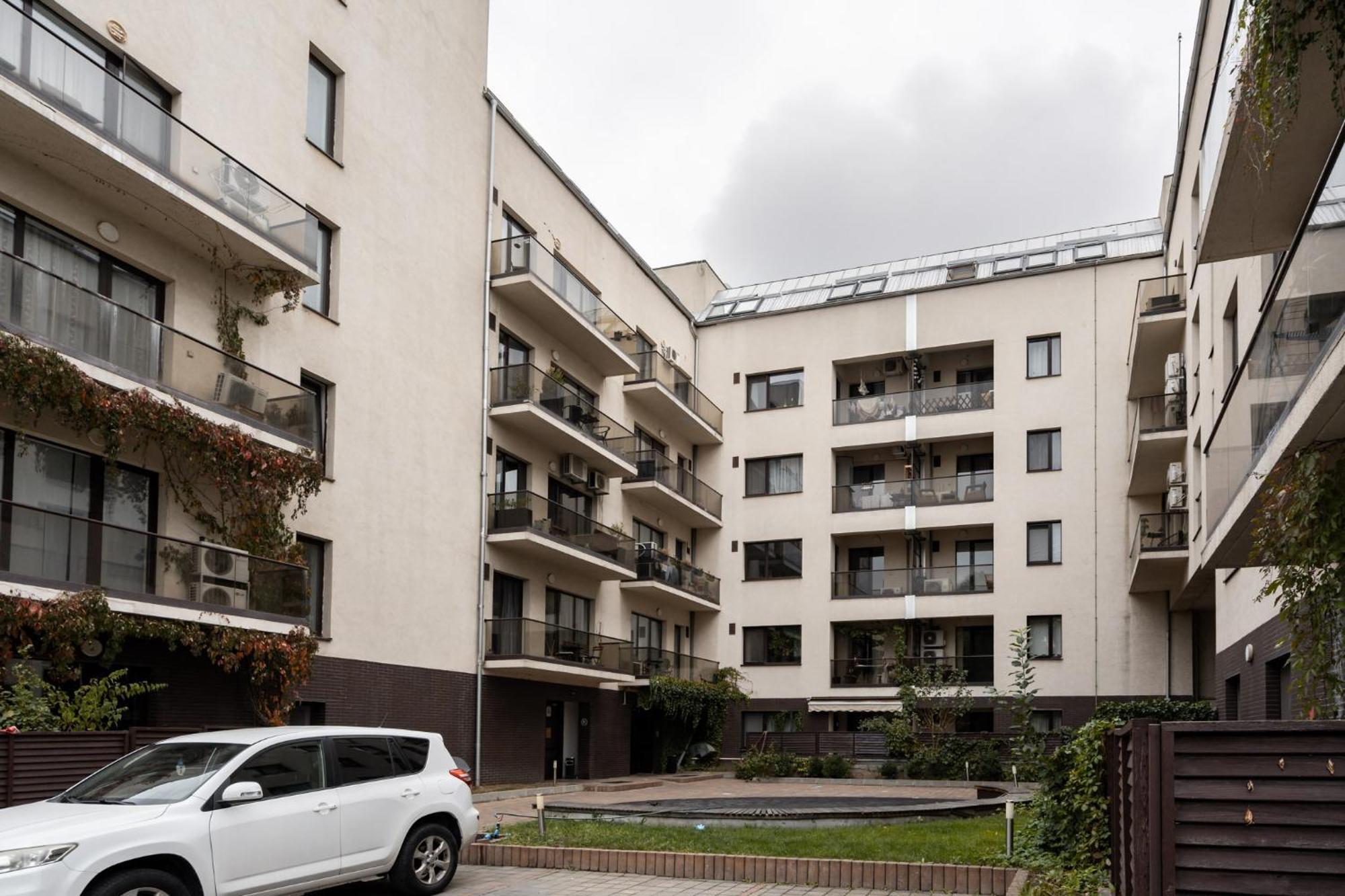 Lazynest - Modern Apartment With Parking & Balcony Bucarest Exterior foto
